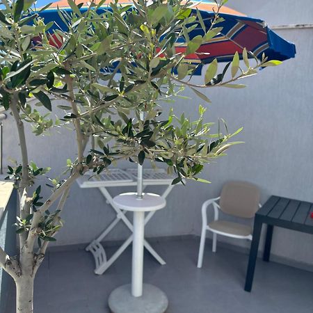 Apartament Kris In Durres Plazh Zewnętrze zdjęcie